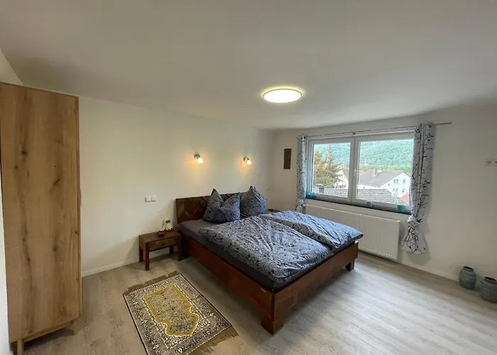 Maharaja Apartment *